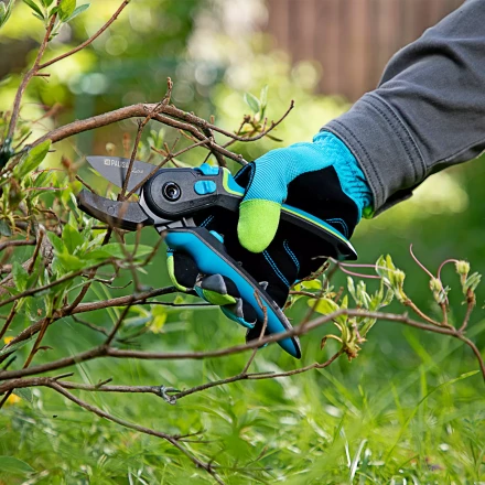 Секатор с наковальней Palisad, 220 мм, регулировка захвата, трехкомпонентные рукоятки, Luxe, 604805 купить в Муравленко
