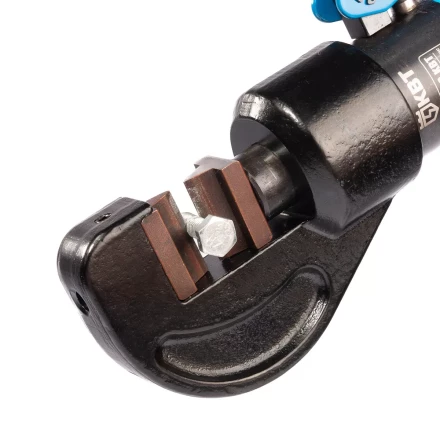 Пресс гидравлический ручной КВТ ПГР-70БР для опрессовки наконечников до 70 мм и резки болтов  до 12 мм (91807) купить в Муравленко