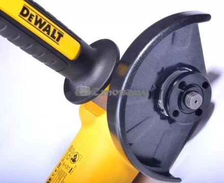 Угловая шлифмашина DeWalt DWE 4215 купить в Муравленко
