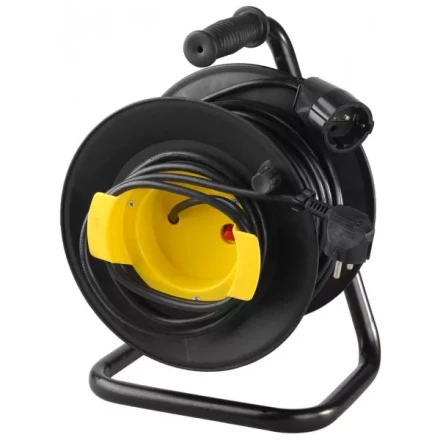 Удлинитель электрический с заземлением на катушке, евро, 1 гнезда, 30м, СВЕТОЗАР SV-55079-30 купить в Муравленко