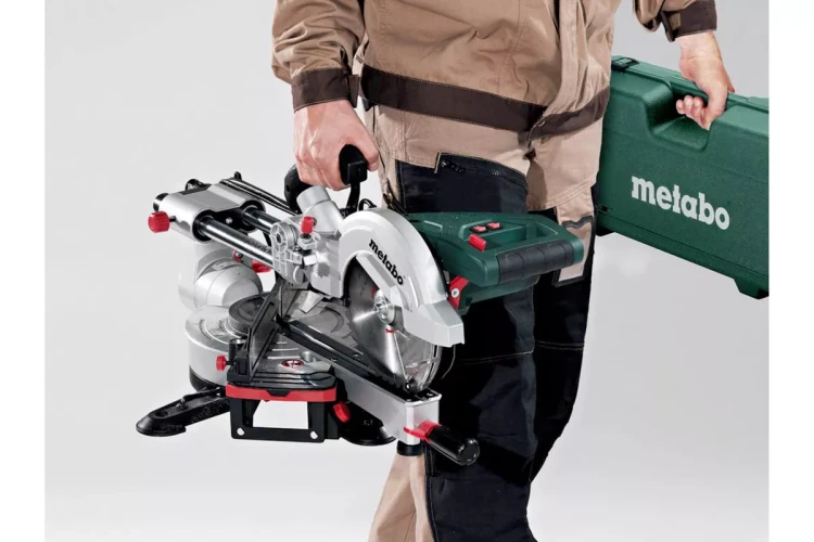 Пила торцовочная KGS 216 M 619260000 METABO купить в Муравленко