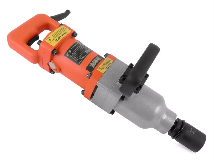 Гайковерт сетевой ударный MESSER 630C (850Нм) купить в Муравленко