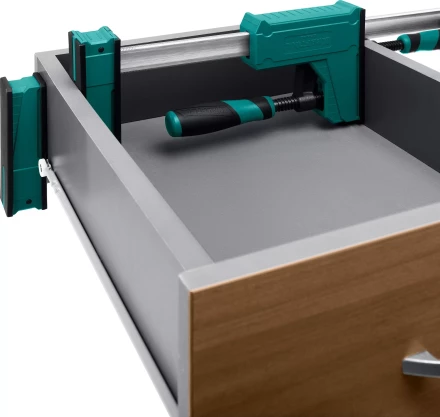 Струбцина KRAFTOOL GRAND корпусная 32240-100 купить в Муравленко