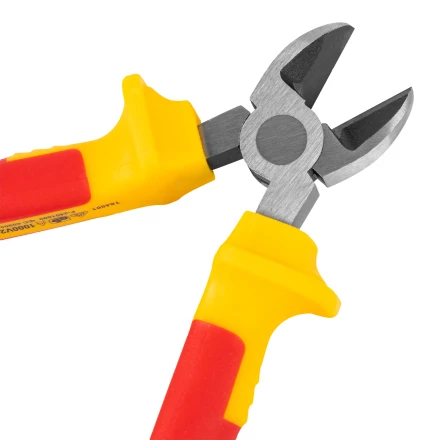 Бокорезы  Insulated 160мм двухкомпонентные рукоятки MATRIX PROFESSIONAL 17506 купить в Муравленко