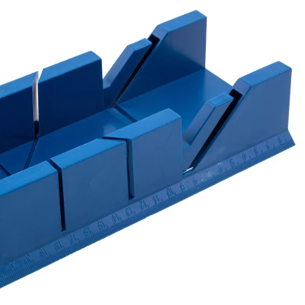 Стусло пластиковое, 300 х 65 мм, 4 угла для запила Сибртех 22571 купить в Муравленко