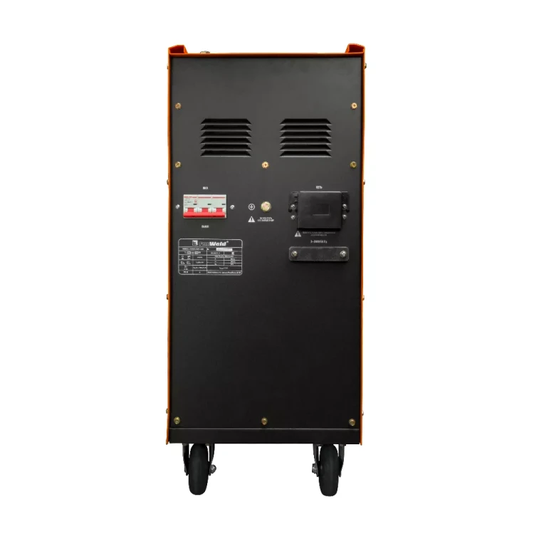 Инверторный сварочный аппарат FoxWeld Inversaw 1000 с трактором купить в Муравленко