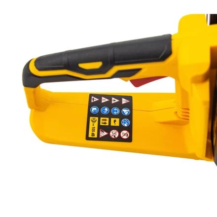 Цепная пила аккумуляторная бесщеточная RCS400-36, Li-ion, 36 В, 4 Ач, шина 400 мм Denzel 58610 купить в Муравленко