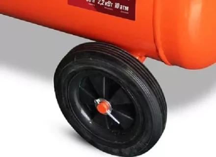 Компрессор масляный поршневой ременной Кратон AC-440-50-BDV 3 01 01 042 купить в Муравленко