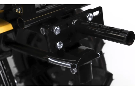 Мотоблок Champion BC8734 (7лс 3F/1R 81см 35см 3,6л 75кг, колеса 4/10&quot; шкив) купить в Муравленко