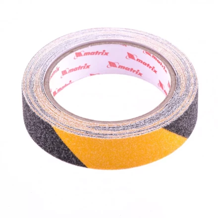 Лента клейкая противоскользящая черно-желтая 25 мм x 5 м Matrix 88717 купить в Муравленко