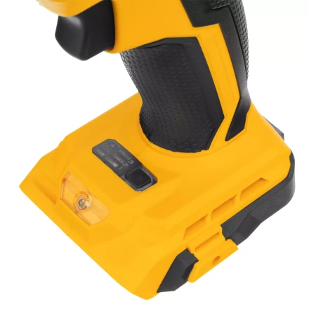 Гайковерт ударный аккумуляторный бесщеточный Denzel 26502 CIW-IB-300-0, Li-ion, 18В, 300Нм купить в Муравленко