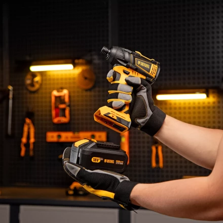 Винтоверт ударный аккумуляторный Denzel 26510 бесщеточный CID-IB-200 18В Li-Ion купить в Муравленко