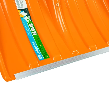 Лопата для уборки снега пластиковая Сибртех, 490х370х1350 мм, стальной черенок, усиленная 61667 купить в Муравленко