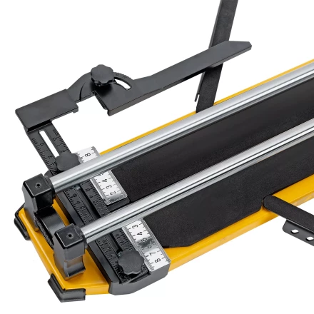 Плиткорез Denzel 1000х14мм, цельнометал. напр., каретка на подш., стальная станина, рукоятка-пенал 877012 купить в Муравленко