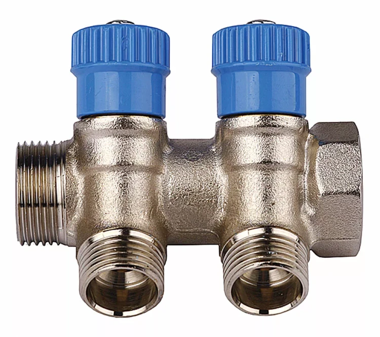 Коллектор GENERAL FITTINGS для холодной воды, вентили, никелированная латунь, вход 3/4" - 4 выхода 1/2" 51046-3/4-1/2-CT4 купить в Муравленко