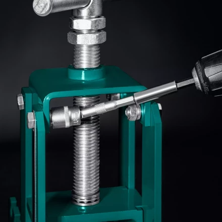 Универсальный набор инструмента X-Drive 35 27974 купить в Муравленко