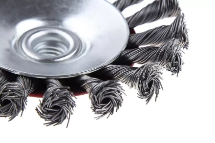 Кордщетка HAMMER тарелка 115мм для УШМ витая сталь (207-112) купить в Муравленко