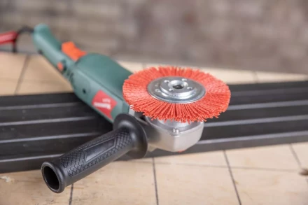 Кордщетка HAMMER плоская 125мм для УШМ нейлон (207-115) купить в Муравленко