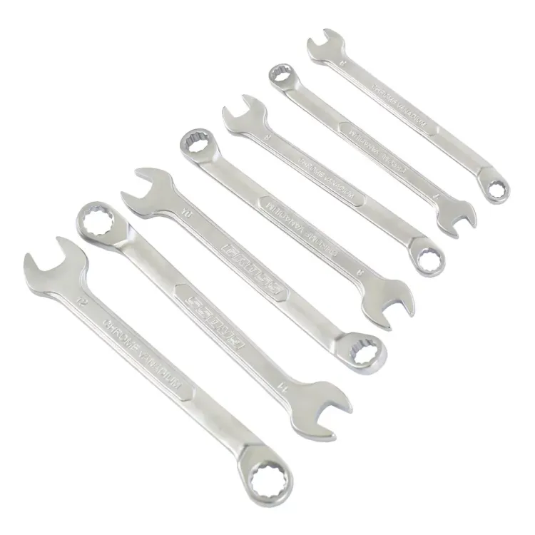 Набор инструментов 78 предметов , 120 зубьев, CrV, 1/4", 1/2" Gross 14148 купить в Муравленко