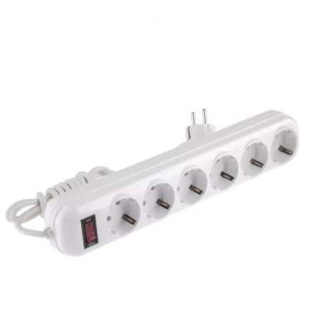 Удлинитель бытовой с заземлением и выключателем 5 м 6 розеток 10 A серия УХз10 Denzel 95982 купить в Муравленко