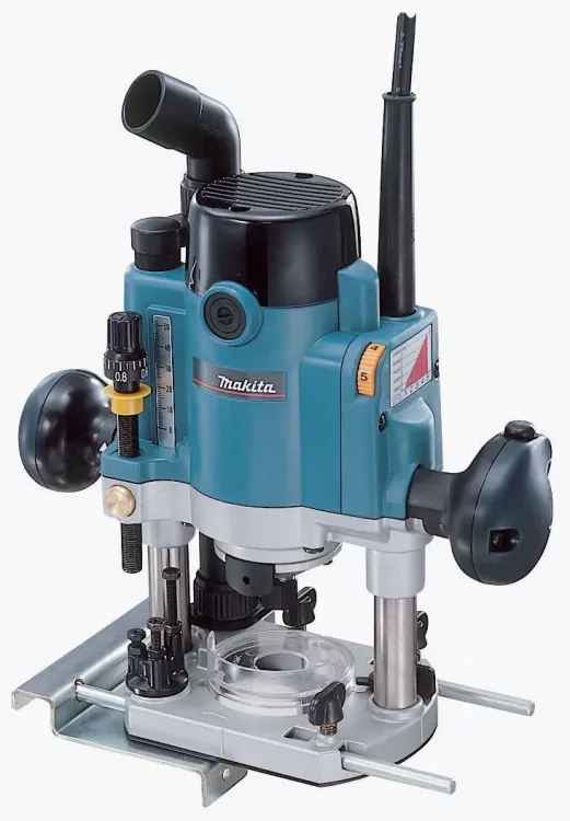Фрезер Makita RP1110C купить в Муравленко
