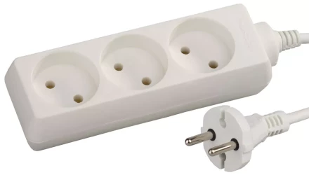 Удлинитель СВЕТОЗАР электрический, 3 гнезда, 3м SV-55030-3 купить в Муравленко