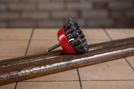 Кордщетка HAMMER чаша 63мм для дрели витая сталь (207-203) купить в Муравленко