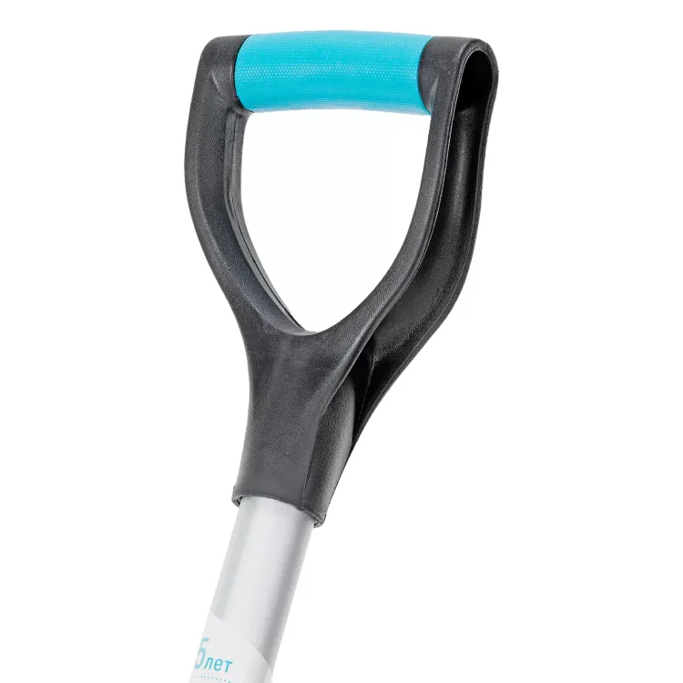 Лопата-скрепер для уборки снега Palisad 61797, полипропилен, 460х320х1300 мм, алюминиевый черенок, ПВХ, LUXE купить в Муравленко