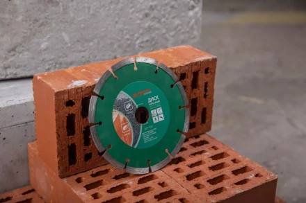 Круг алмазный HAMMER Ф150х22мм универсальный (206-103 DB SG) купить в Муравленко