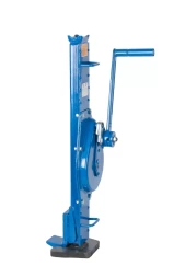 Домкрат реечный TOR ДРН 3000 3 т с низким подхватом и обрезиненной ручкой 1045911