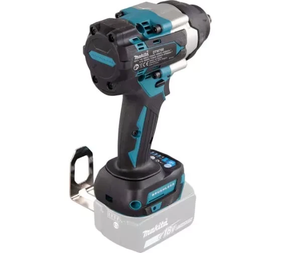 Аккумуляторный ударный гайковерт Makita DTW700Z (без АКБ и ЗУ) купить в Муравленко