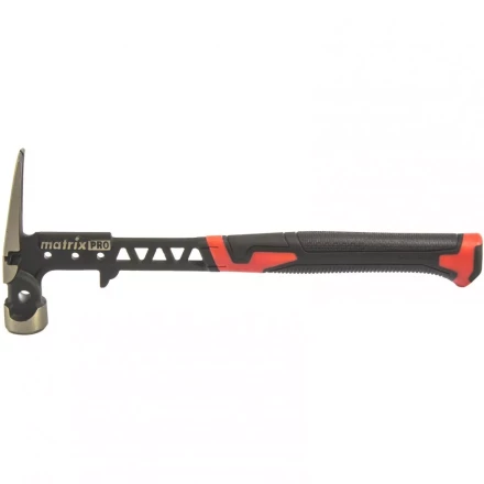 Молоток строительный 450 г цельнокованый боек с магнитом MATRIX 10467 купить в Муравленко