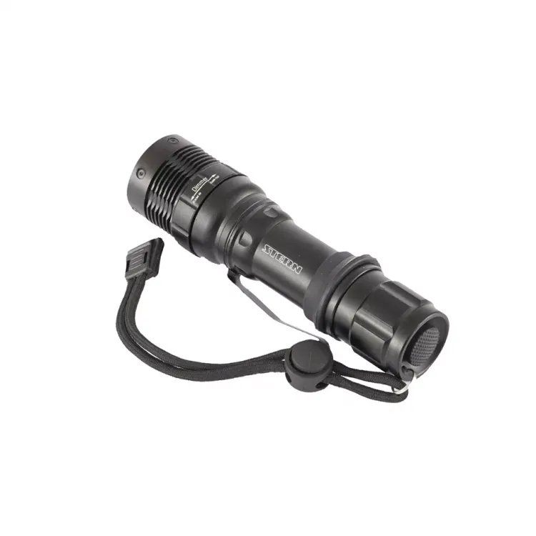 Фонарь 3 W CREE LED зум 3 режима 100% - 50% - стробоскоп клипса ремешок 160 Лм 200 м 3хААА Stern 90582 купить в Муравленко