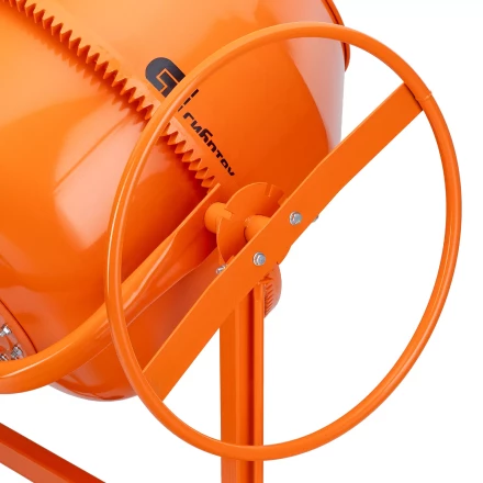 Бетоносмеситель Сибртех БСН-200 95514, мощность 800 Вт купить в Муравленко