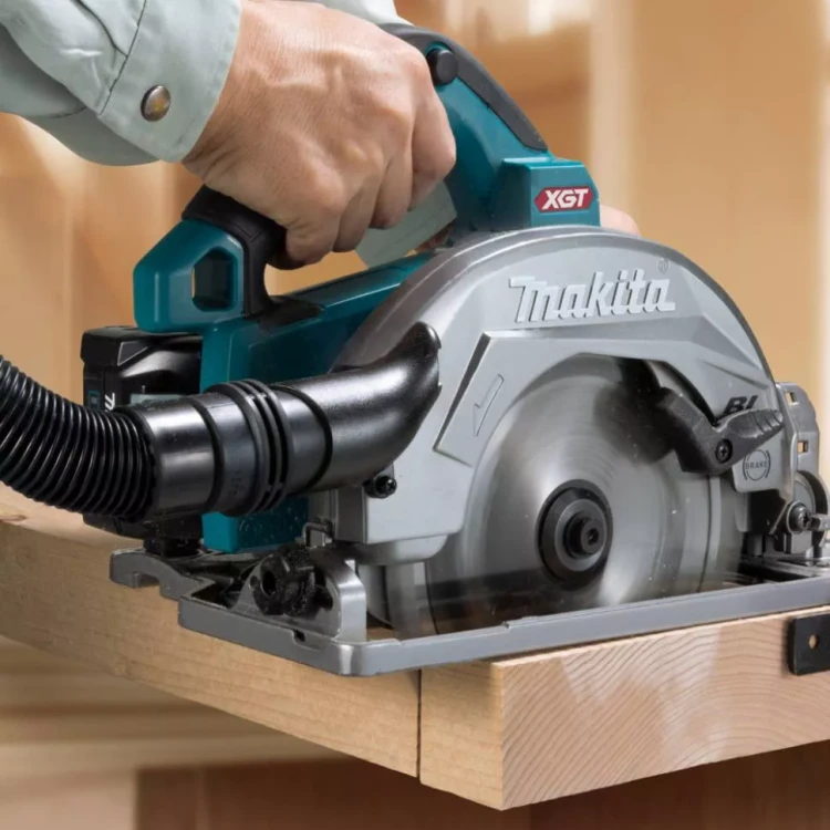 Аккумуляторная дисковая пила Makita XGT HS004GZ (без АКБ и ЗУ) купить в Муравленко