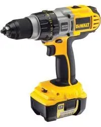 Аккумуляторная дрель DeWalt DСD 920 В2 в кейсе купить в Муравленко