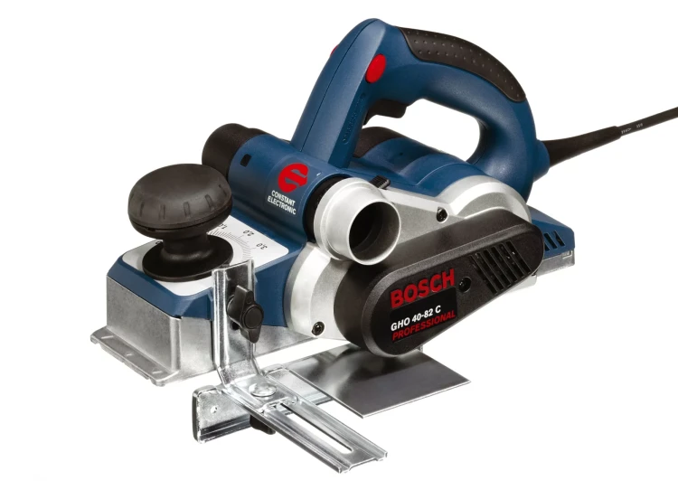 Рубанок электрический Bosch GHO 40-82 C купить в Муравленко