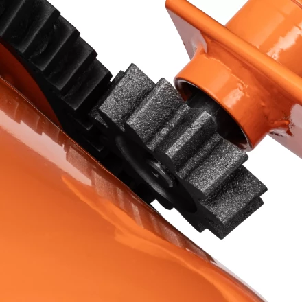 Бетоносмеситель Сибртех БСН-160П 95517, мощность 500 Вт, полиамидный венец купить в Муравленко