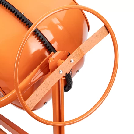 Бетоносмеситель Сибртех БСН-180П 95518, мощность 700 Вт, полиамидный венец купить в Муравленко