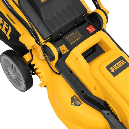 Газонокосилка электрическая GMC-1800, шир. 38см, 1800 Вт, 6 уров., травосб. 35 л// Denzel купить в Муравленко