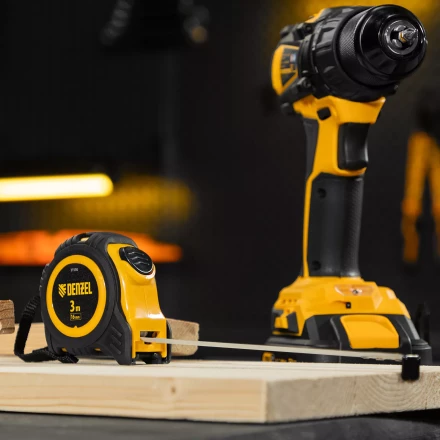 Рулетка Denzel 3м х 16мм, обрезиненный корпус, автоматическая фиксация, 31550 купить в Муравленко