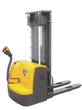 Штабелер самоходный 1,5 т 3,5 м XILIN CDDR15-III 24/200 В/Ач (сопровождаемый) 1006311 купить в Муравленко