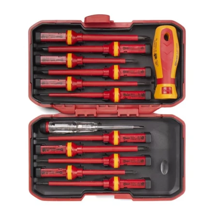 Диэлектрическая отвертка НИО-4412 с набором бит КВТ купить в Муравленко