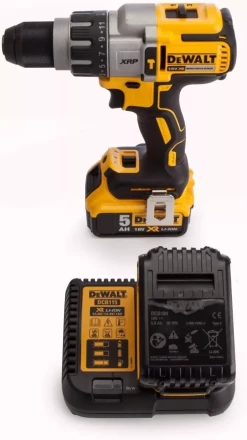 Аккумуляторная дрель шуруповерт DeWalt DCD 996 P2 купить в Муравленко