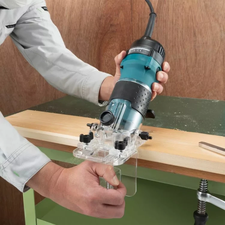 Кромочный фрезер Makita 3712 купить в Муравленко