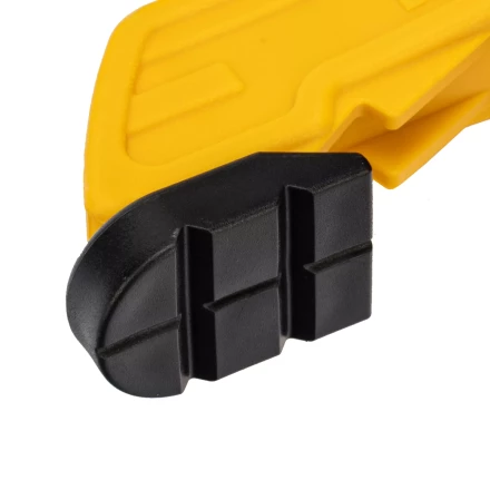 Струбцина клещеобразная Denzel, усиленная 80 х 60 мм, двухкомпонентные рукоятки, 20797 купить в Муравленко