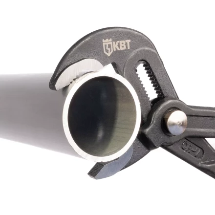 Клещи переставные КВТ с кнопочной самофиксацией 180 мм (85282) купить в Муравленко