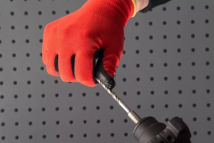 Нейлоновые перчатки с нитриловым покрытием HAMMER 230-030 купить в Муравленко