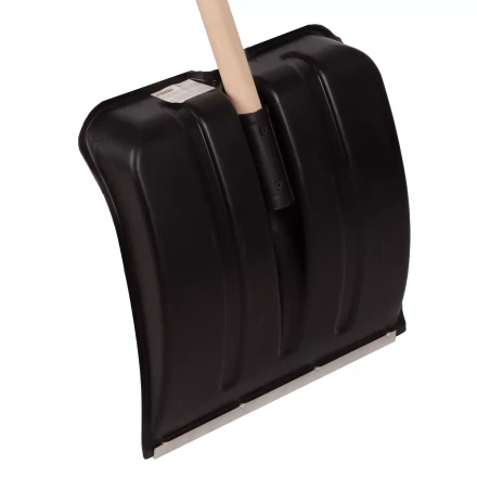 Лопата для уборки снега пластиковая, 380х385х1420 мм, оцинк. планка, деревянный черенок Россия 6157453 купить в Муравленко