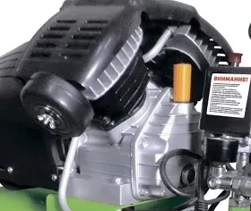 Компрессор масляный поршневой прямой привод Сибртех КК-2200/50  58040 купить в Муравленко